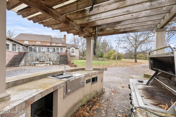 Listing Image 105