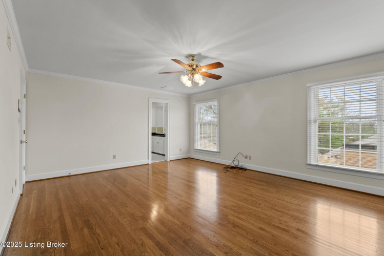 Listing Image 55