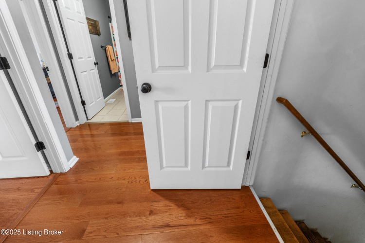 Listing Image 31