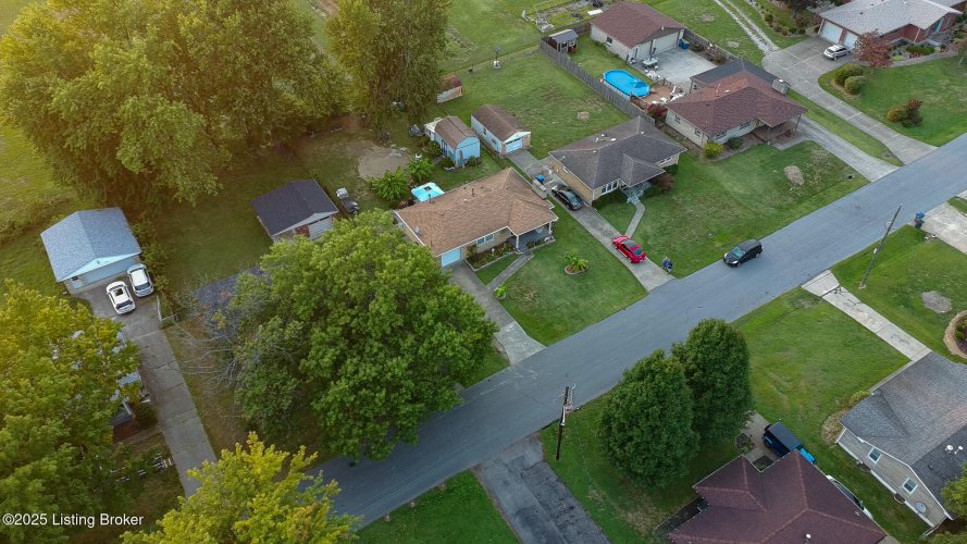 Listing Image 45
