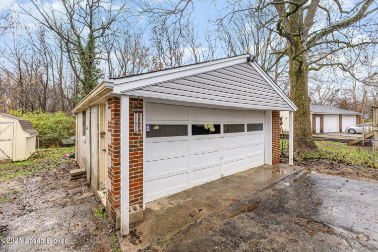 Listing Image 25