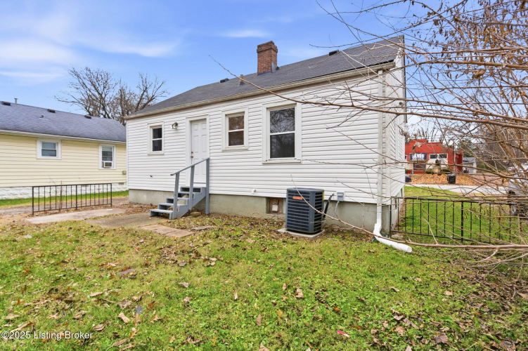 Listing Image 36