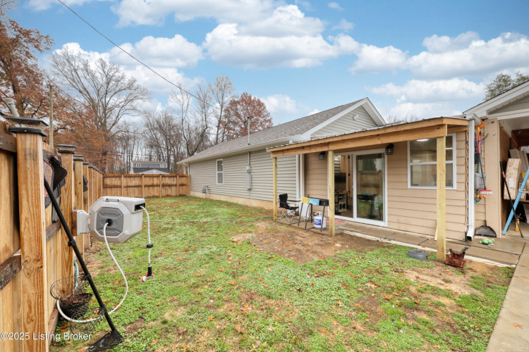 Listing Image 28