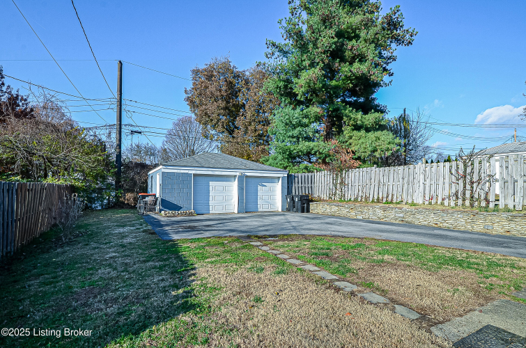 Listing Image 33