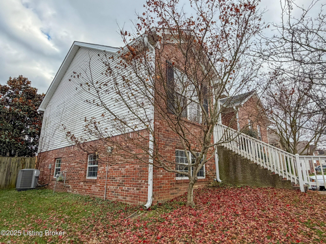 Listing Image 41