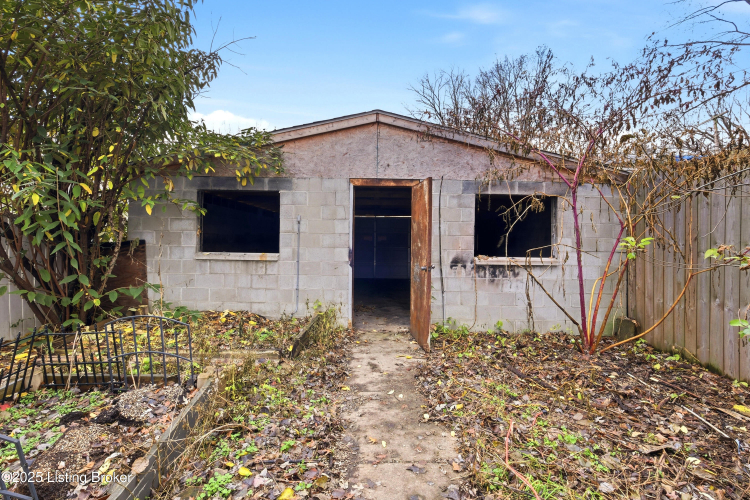 Listing Image 34