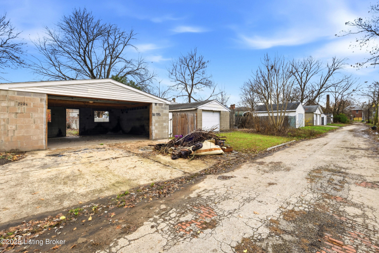 Listing Image 35