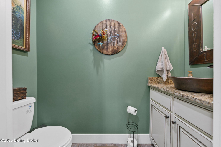 Listing Image 23