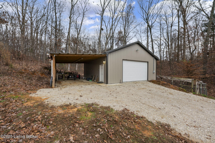 Listing Image 44