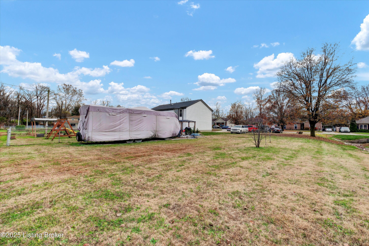 Listing Image 28