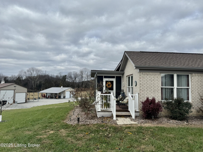 Listing Image 24