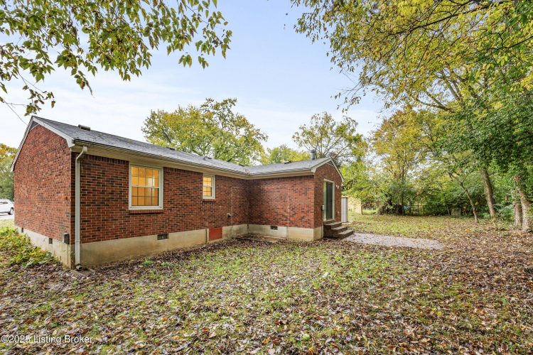 Listing Image 28