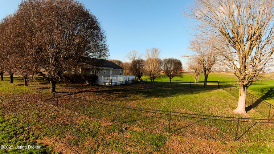 Listing Image 41