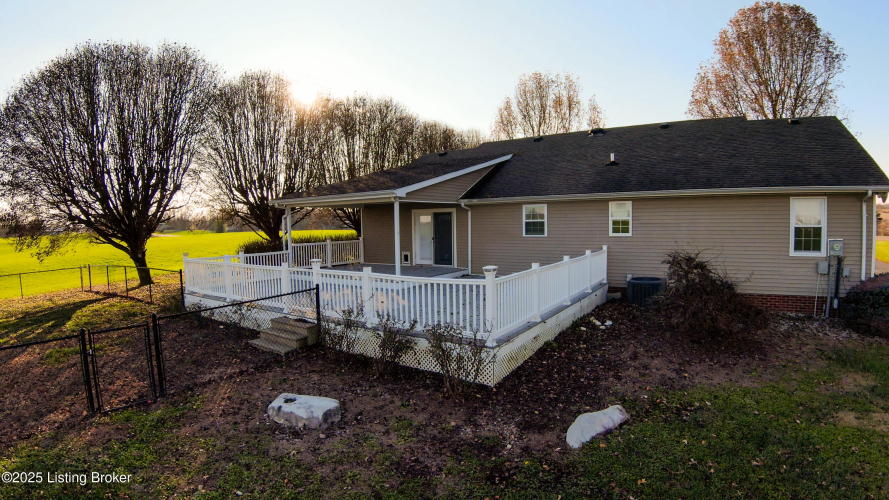 Listing Image 42
