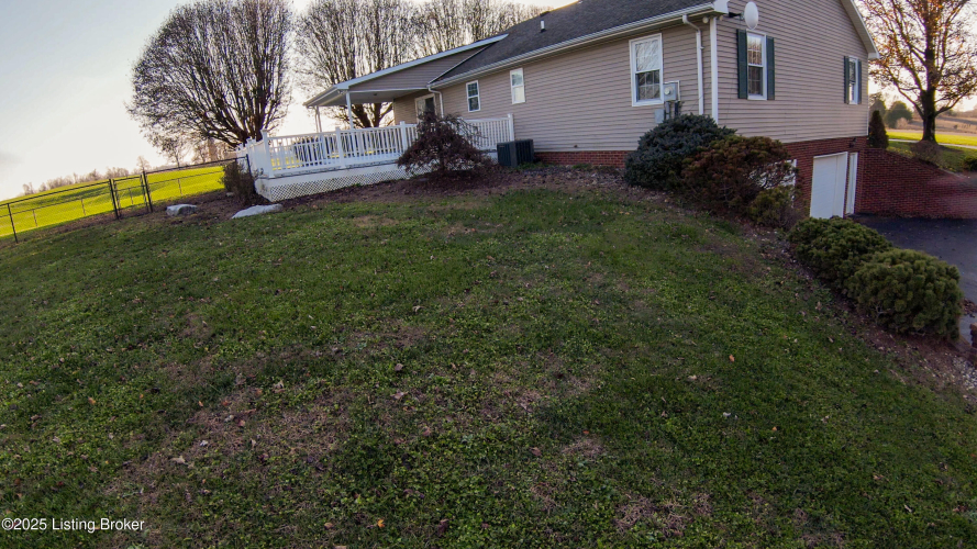 Listing Image 46