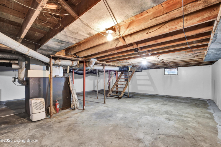 Listing Image 25