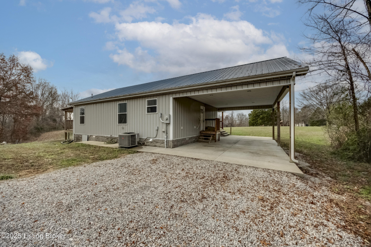 Listing Image 37