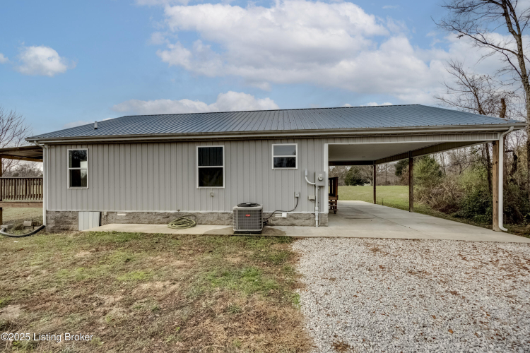 Listing Image 38
