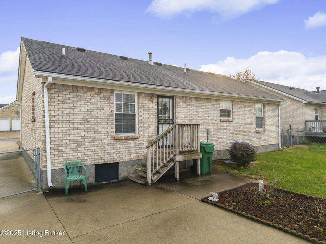 Listing Image 26