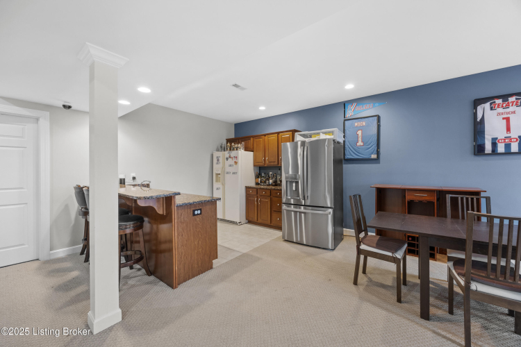 Listing Image 55