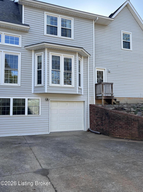 Listing Image 43
