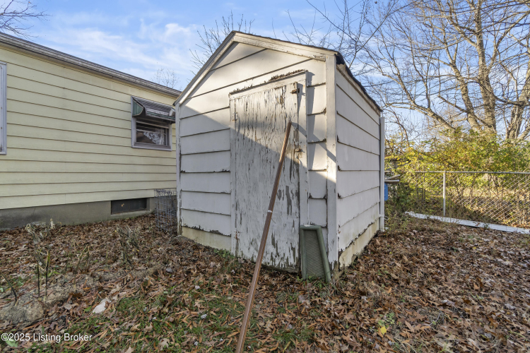 Listing Image 34
