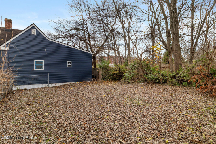 Listing Image 30