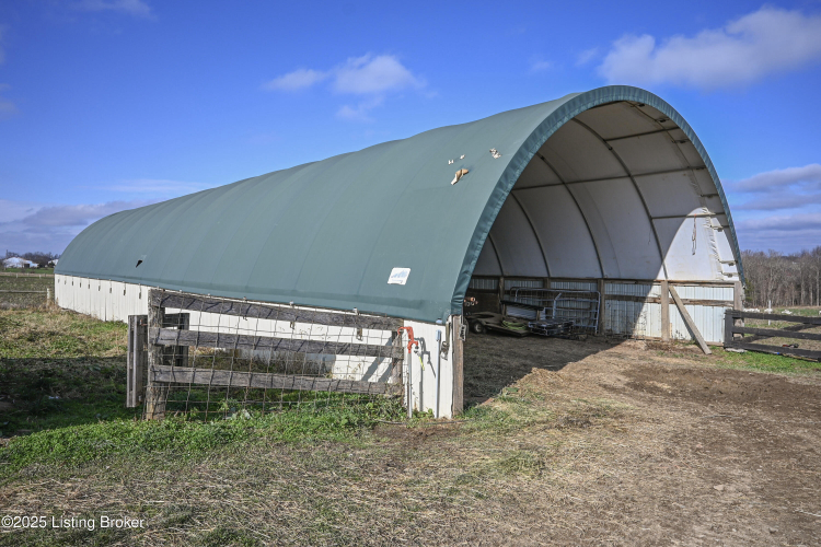 Listing Image 83