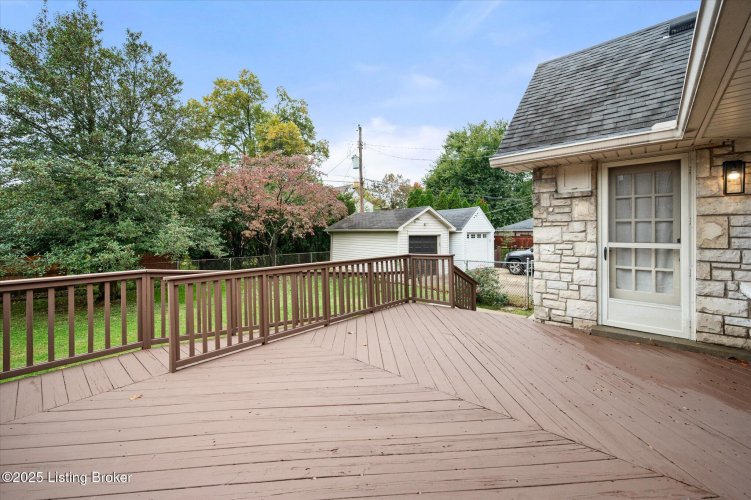 Listing Image 23