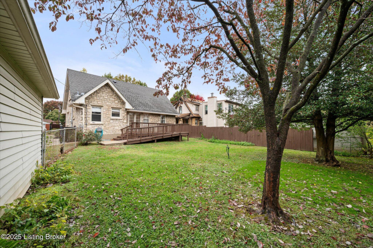 Listing Image 25
