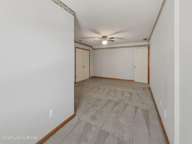 Listing Image 42