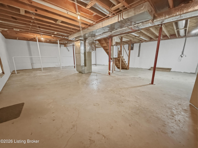 Listing Image 45