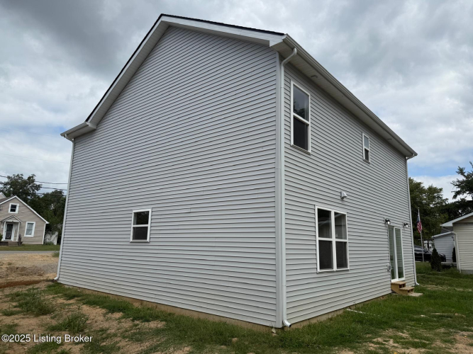 Listing Image 26