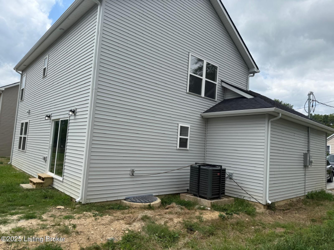 Listing Image 27