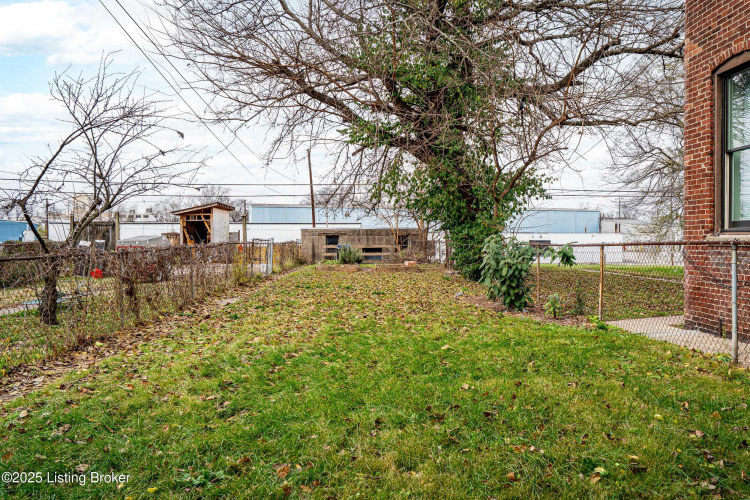 Listing Image 40