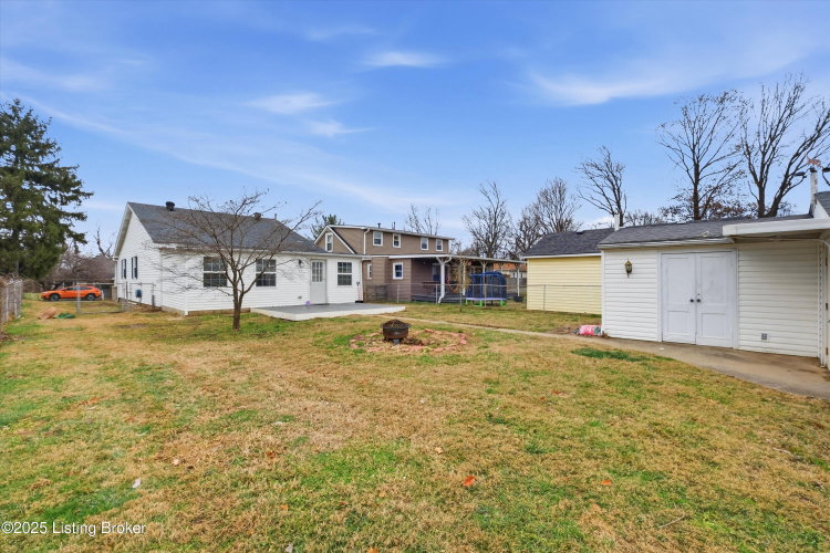 Listing Image 38