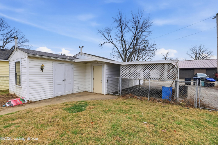 Listing Image 42