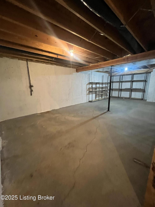 Listing Image 30