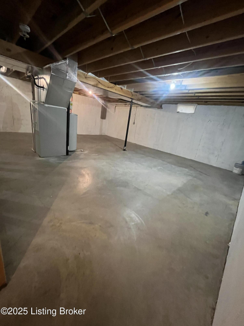 Listing Image 31