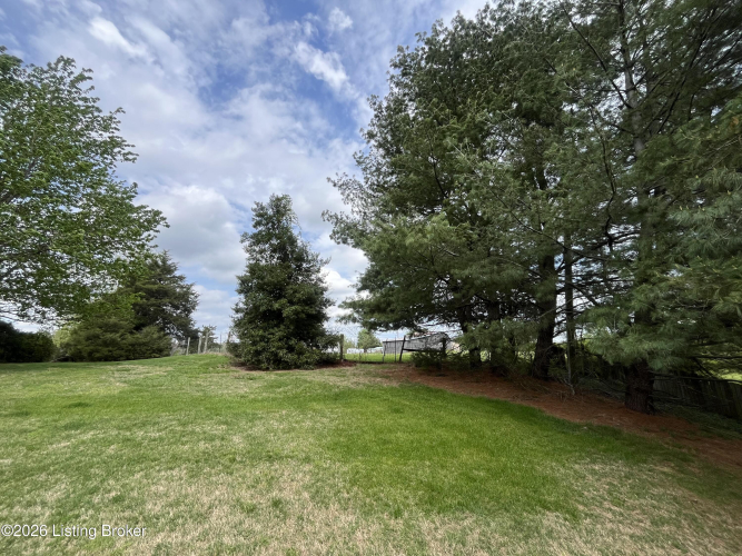 Listing Image 40