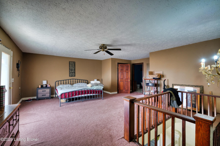 Listing Image 39