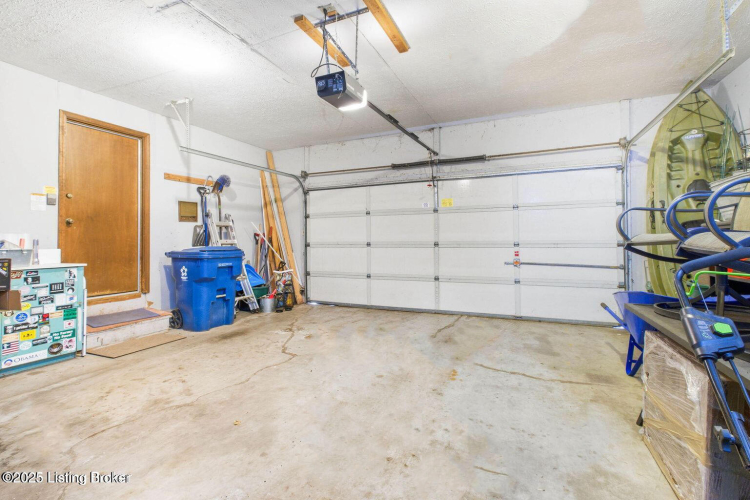 Listing Image 42