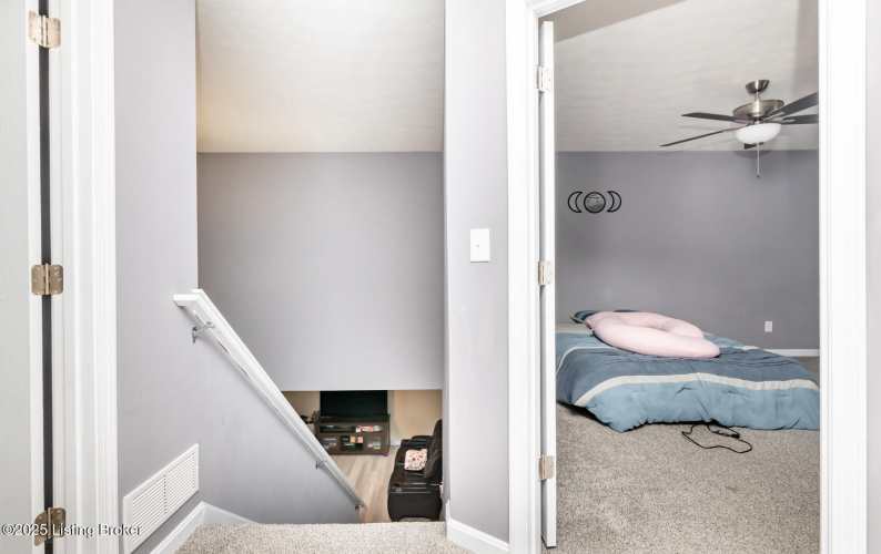 Listing Image 52