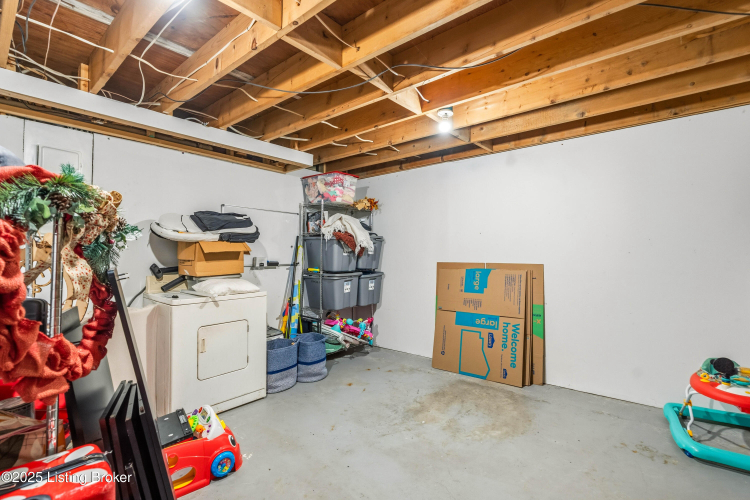 Listing Image 26