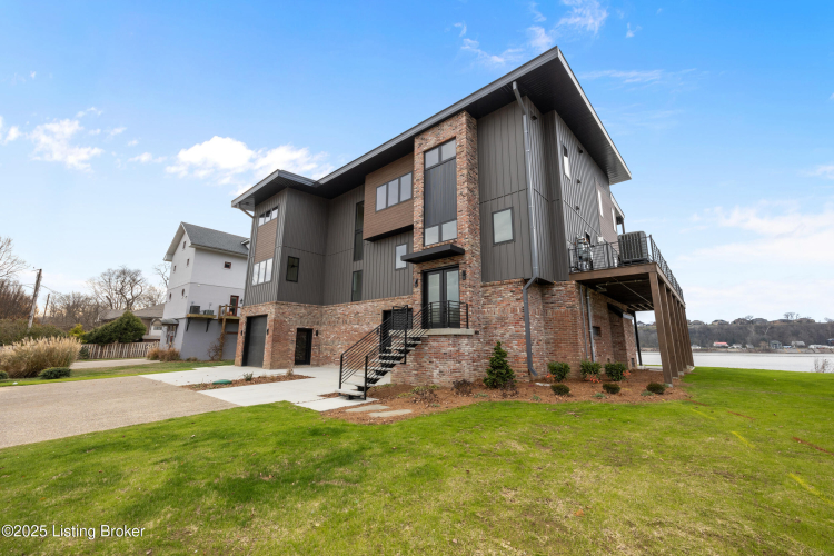 Listing Image 80