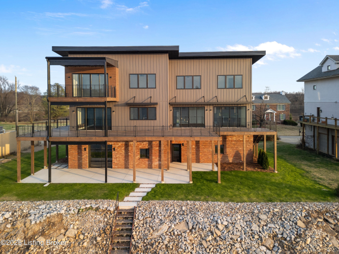 Listing Image 82