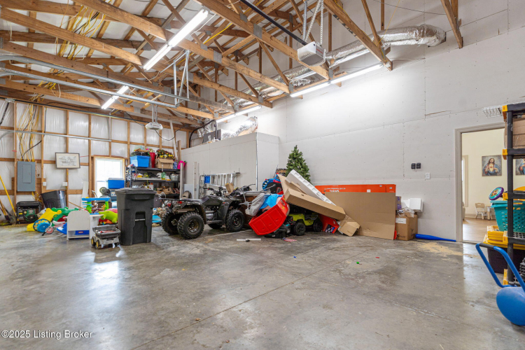Listing Image 41