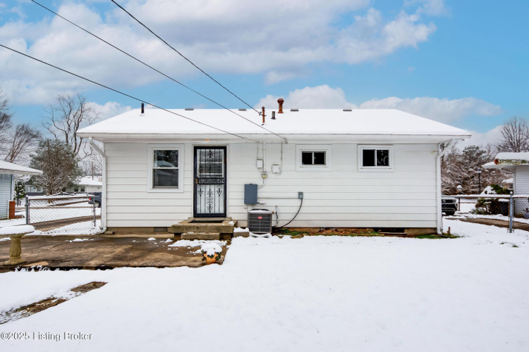 Listing Image 37