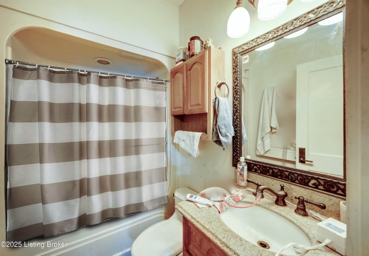 Listing Image 14