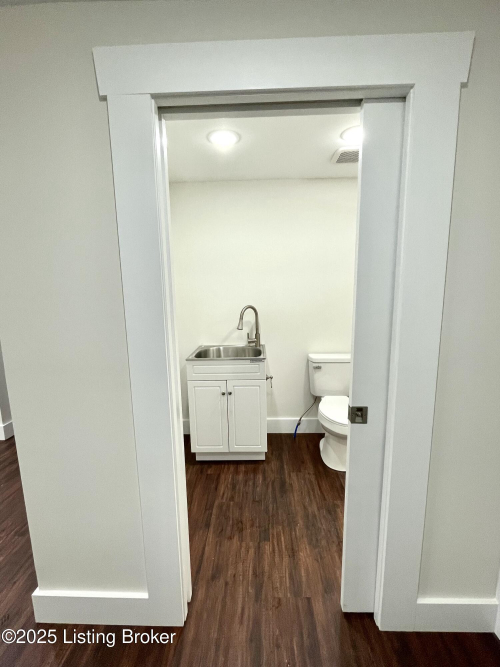 Listing Image 15